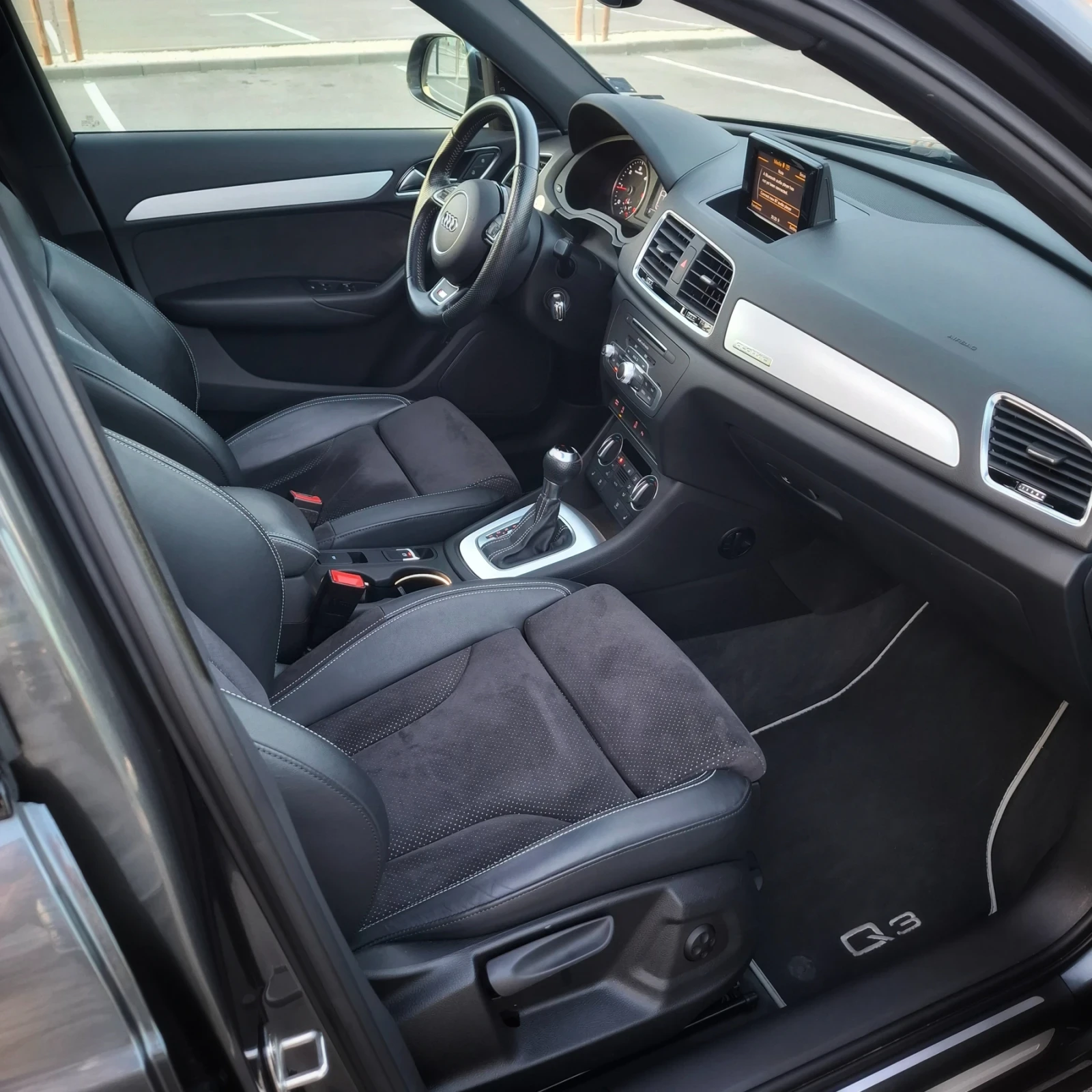 Audi Q3 184 ps, black edition, снимка 6 - Автомобили и джипове - 56337609
