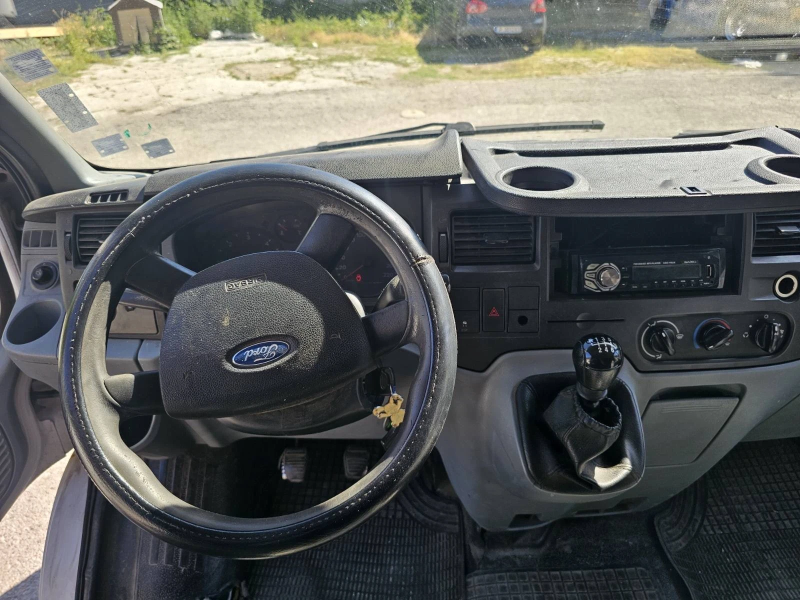 Ford Transit 2.4//140к.с 6 скорости - изображение 5