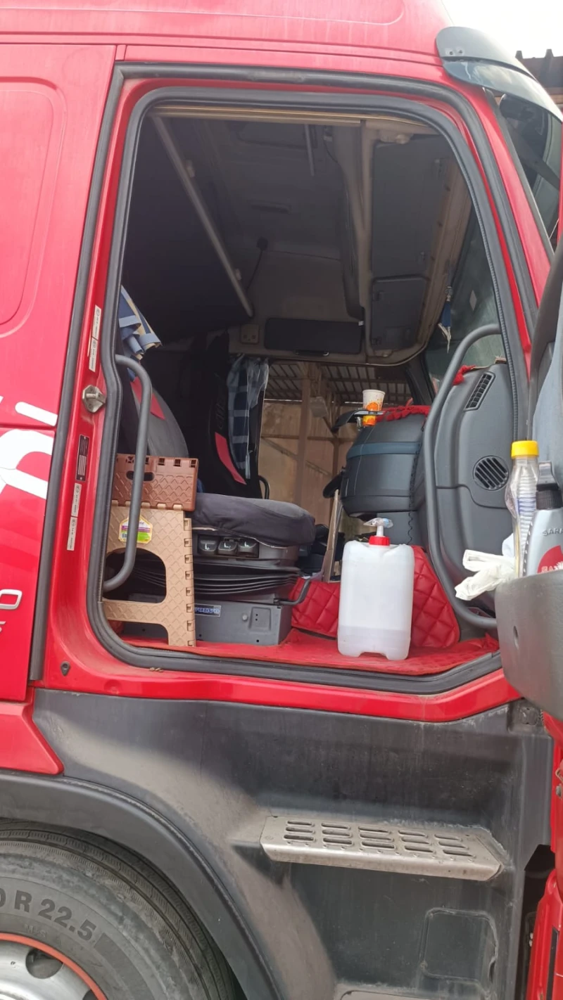 Volvo Fh FH 13, снимка 5 - Камиони - 51365711