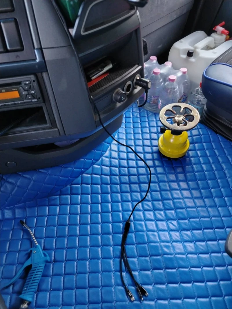 Volvo Fh, снимка 10 - Камиони - 53381561