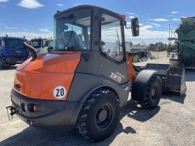 Челен товарач Hitachi ZW 75, снимка 6