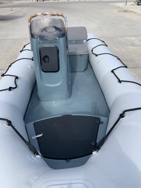 Надуваема лодка Bombard Explorer 500, снимка 4