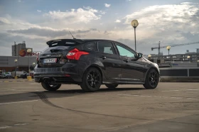 Ford Focus ST Turbo, снимка 3