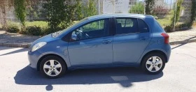 Toyota Yaris Напълно обслужена , снимка 2