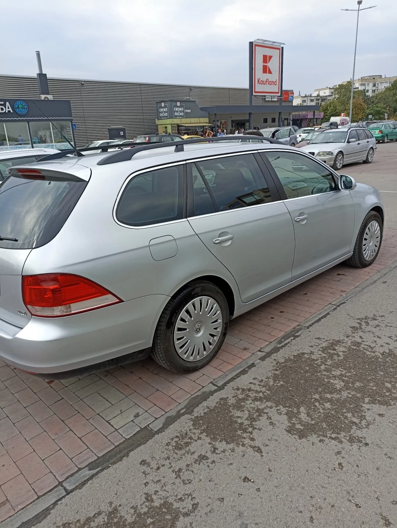 VW Golf Variant, снимка 4 - Автомобили и джипове - 47144532