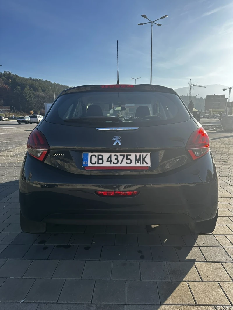 Peugeot 208, снимка 6 - Автомобили и джипове - 47868088