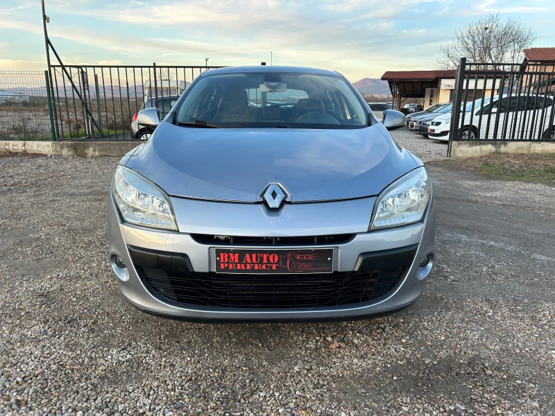 Renault Megane 1.5 DCI 110k.c., снимка 2 - Автомобили и джипове - 48018117