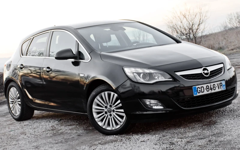 Opel Astra 1.7 cdti, снимка 3 - Автомобили и джипове - 48603808