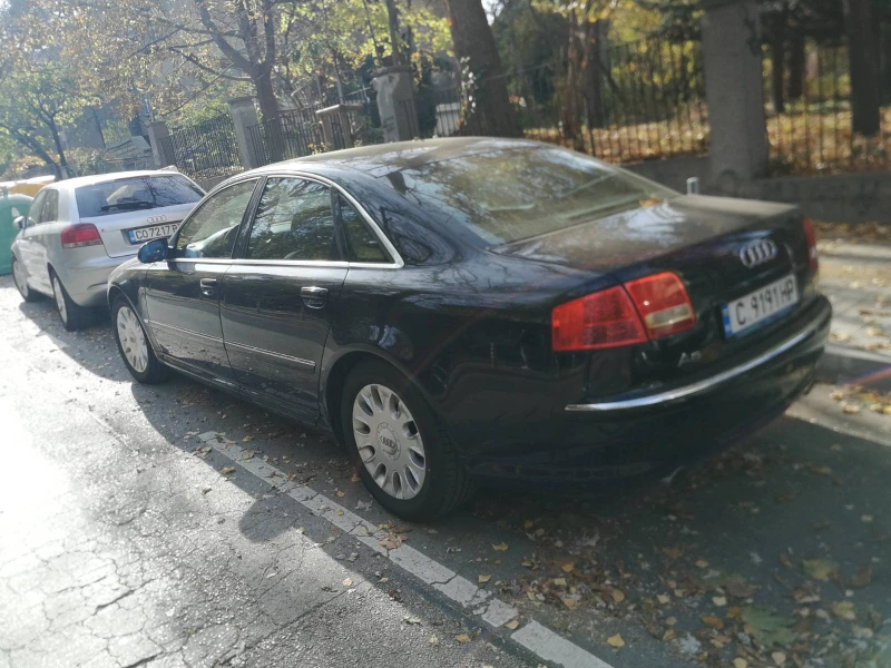 Audi A8 3.7 л. бензин, снимка 1 - Автомобили и джипове - 49104035