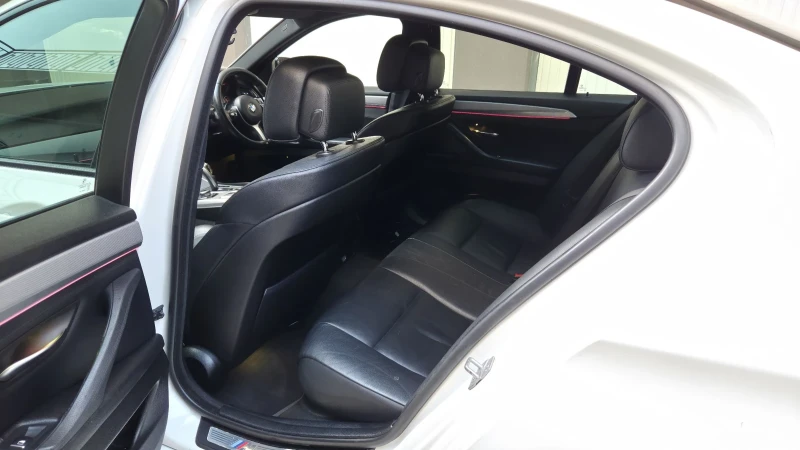 BMW 520 М пакет, снимка 10 - Автомобили и джипове - 51517623