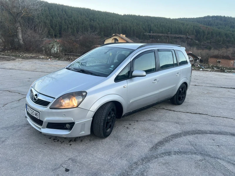 Opel Zafira Opel Zafira 1.9 CDTI, снимка 2 - Автомобили и джипове - 52866528