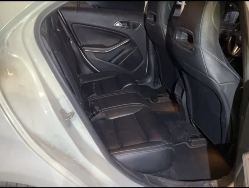 Mercedes-Benz A 220 AMG-sport-Лизинг през Уникредит , снимка 9 - Автомобили и джипове - 52829983