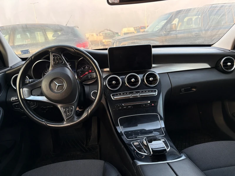 Mercedes-Benz C 220 4-matic AMG optic, снимка 7 - Автомобили и джипове - 52859073