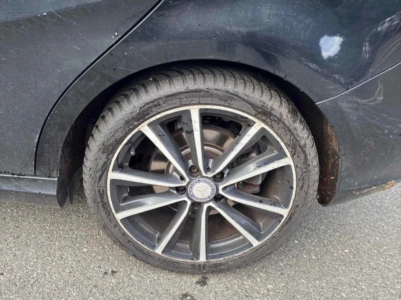 Mercedes-Benz B 250 * Sports Tourer * CARFAX * БЕЗ ПЪРВОНАЧАЛНА ВНОСКА, снимка 12 - Автомобили и джипове - 53128384