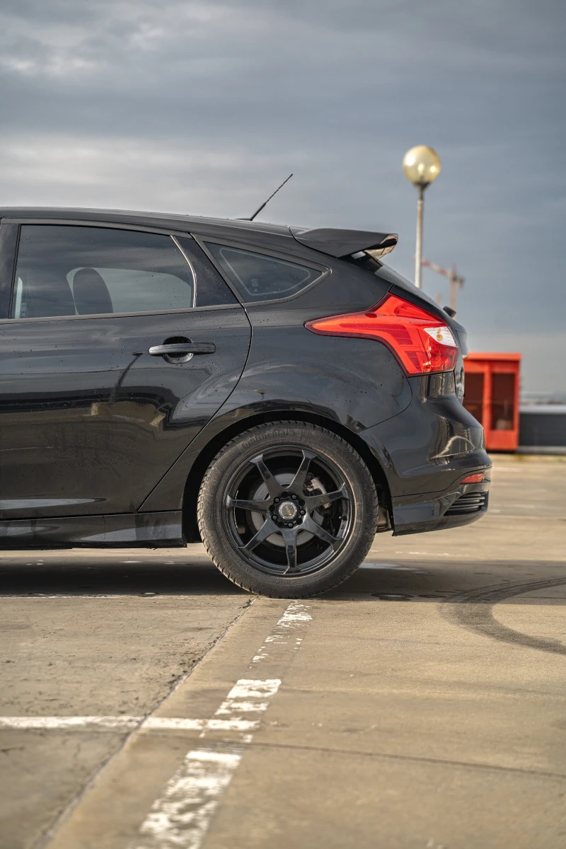 Ford Focus ST Turbo, снимка 10 - Автомобили и джипове - 53234833