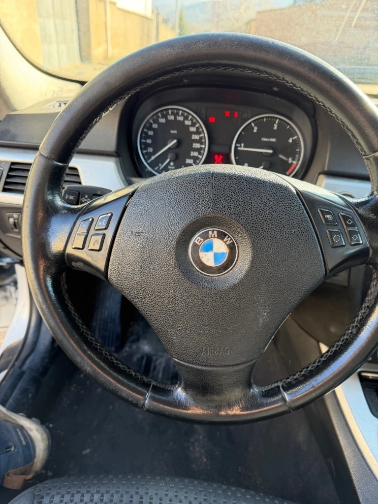 BMW 320 184, снимка 14 - Автомобили и джипове - 52917690