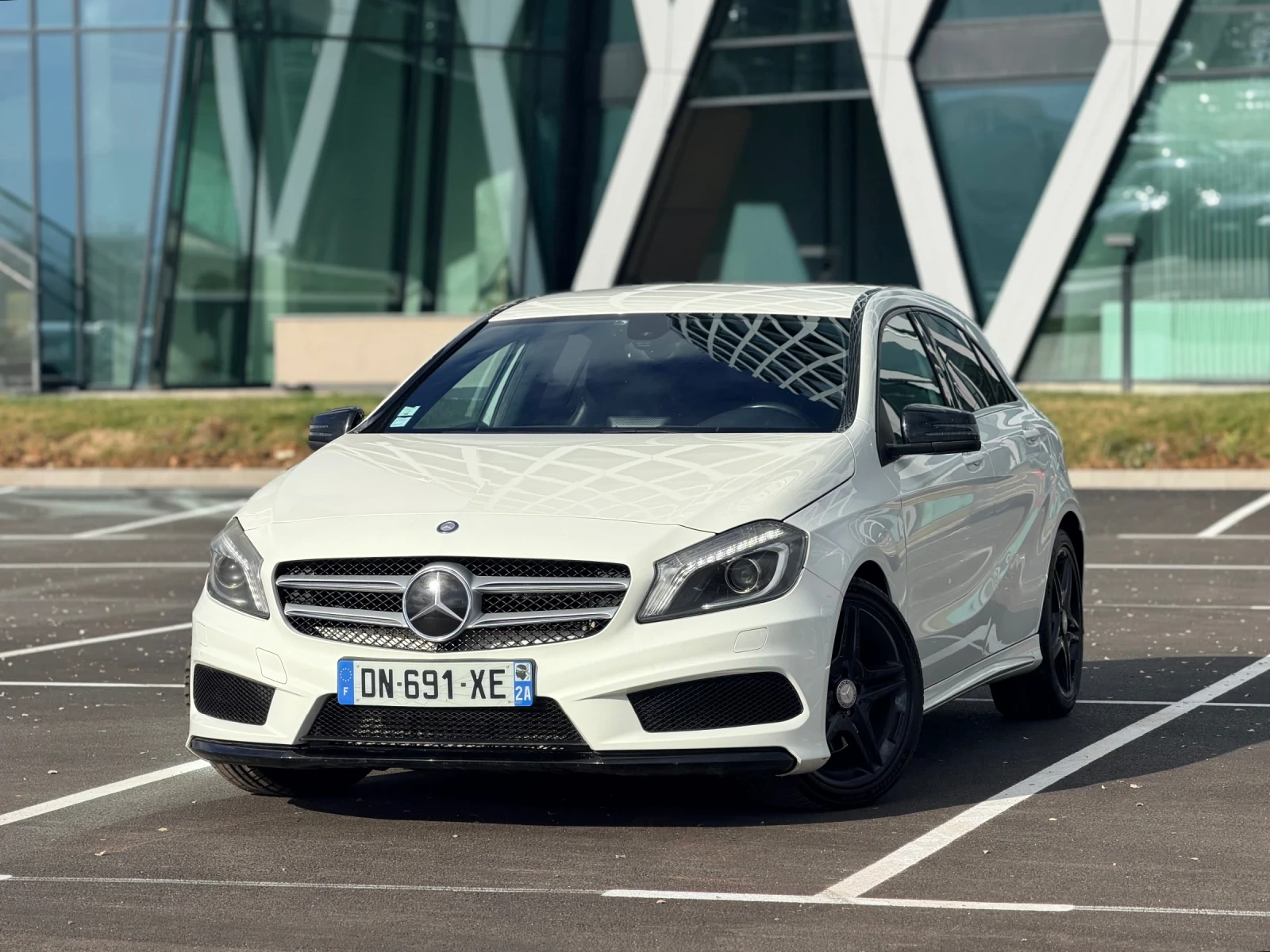 Mercedes-Benz A 220 AMG-sport-Лизинг през Уникредит , снимка 1