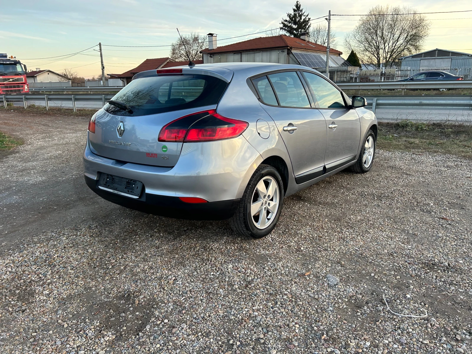 Renault Megane 1.5 DCI 110k.c. - изображение 7