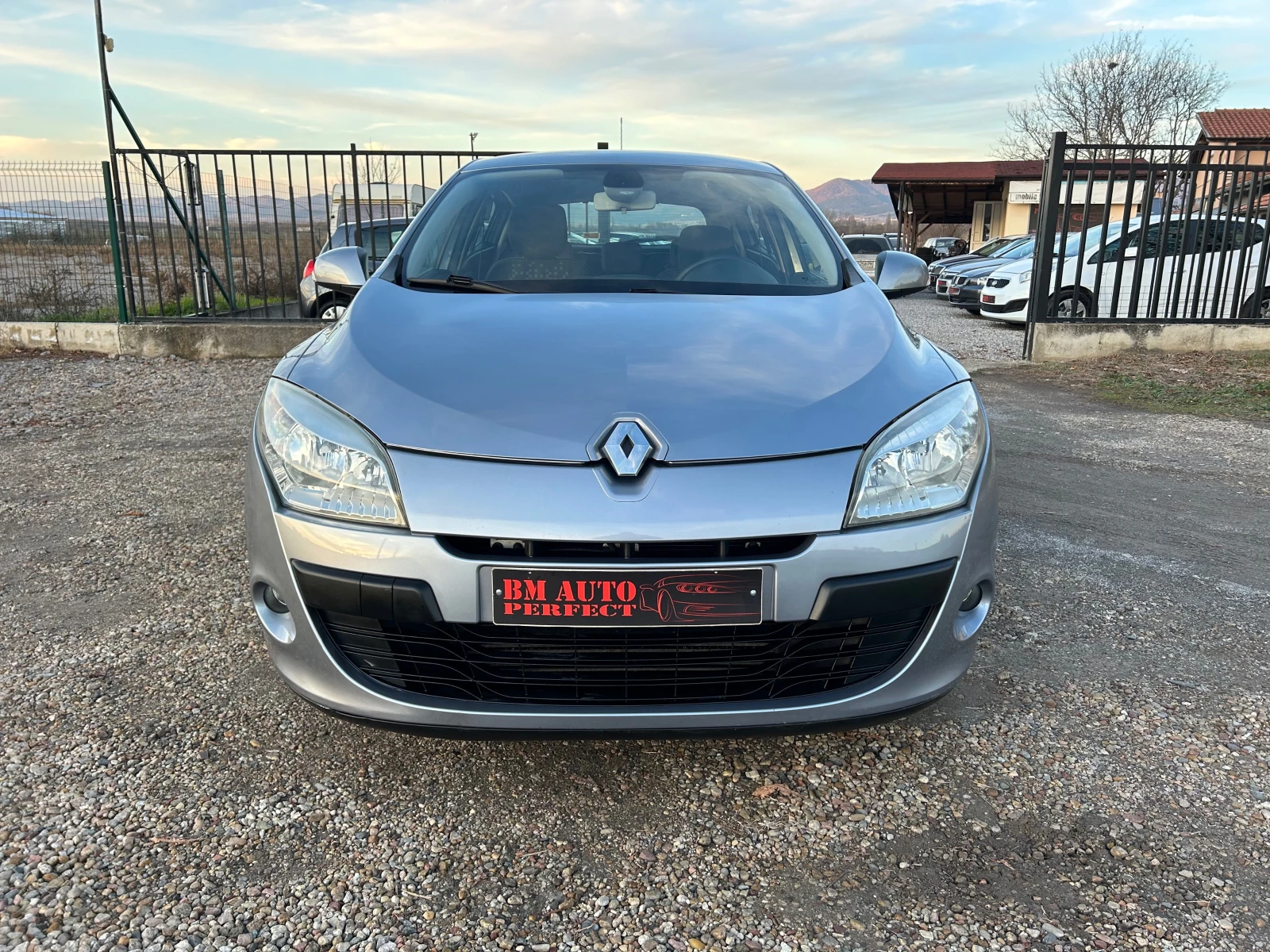 Renault Megane 1.5 DCI 110k.c. - изображение 2