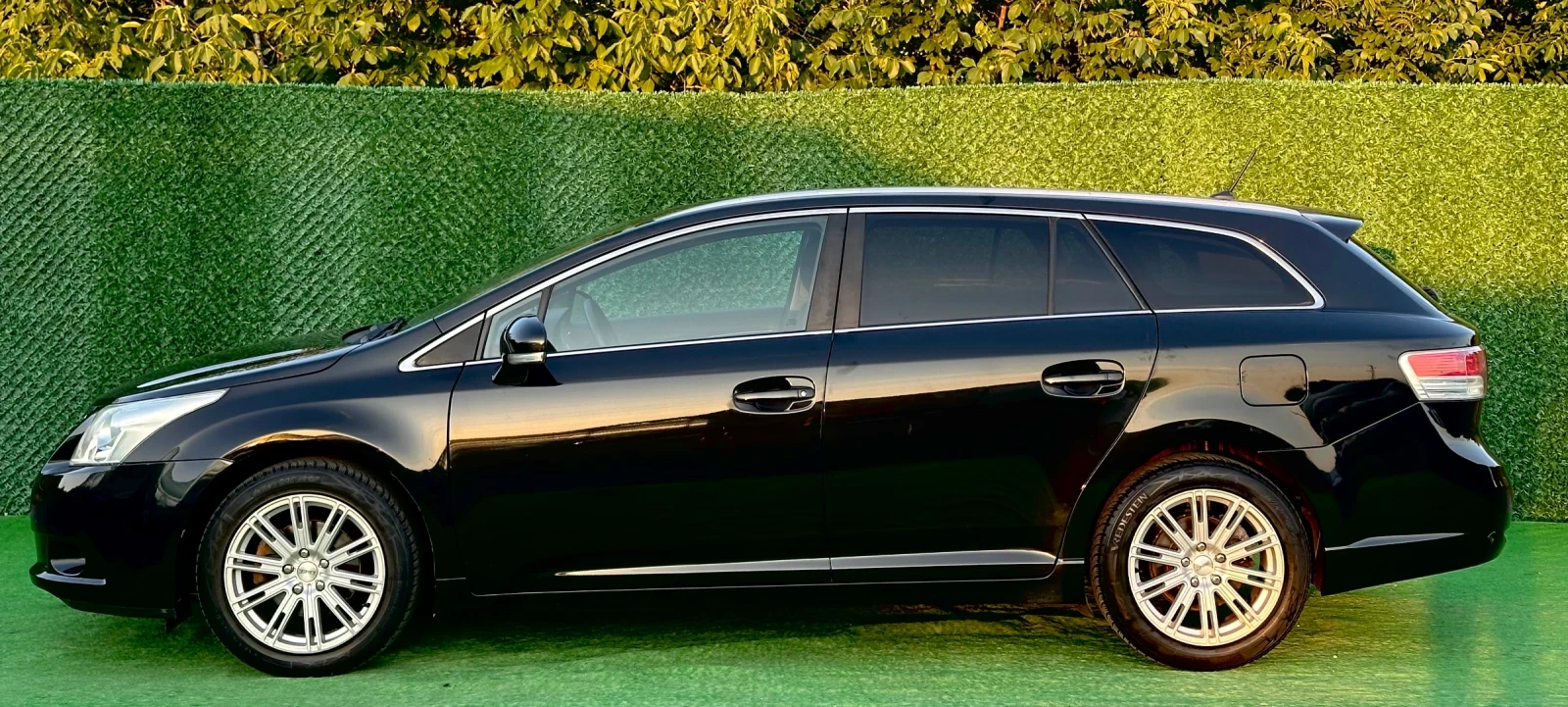 Toyota Avensis KAMERA / NAVY/ PANORAMA / CAR PLAY  - изображение 3