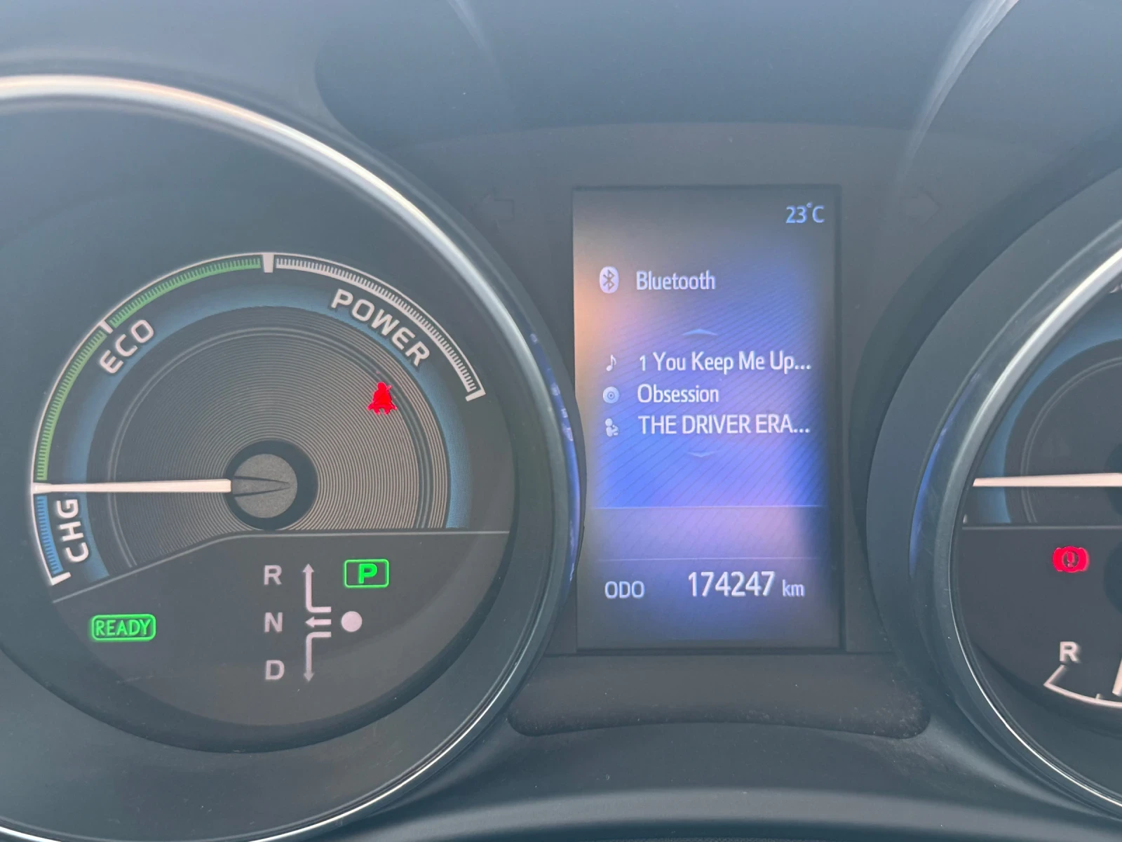 Toyota Auris 1.8 - Hybrid | Mobile.bg   11