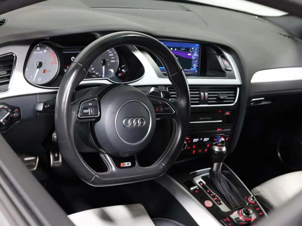 Audi S4 Bang&olufsen* Keyless*  - изображение 6