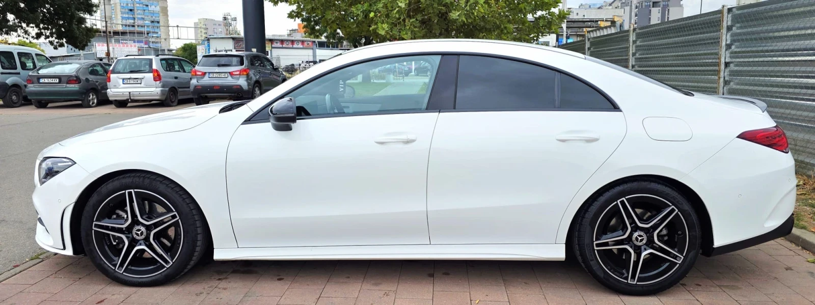 Mercedes-Benz CLA 200  - изображение 7