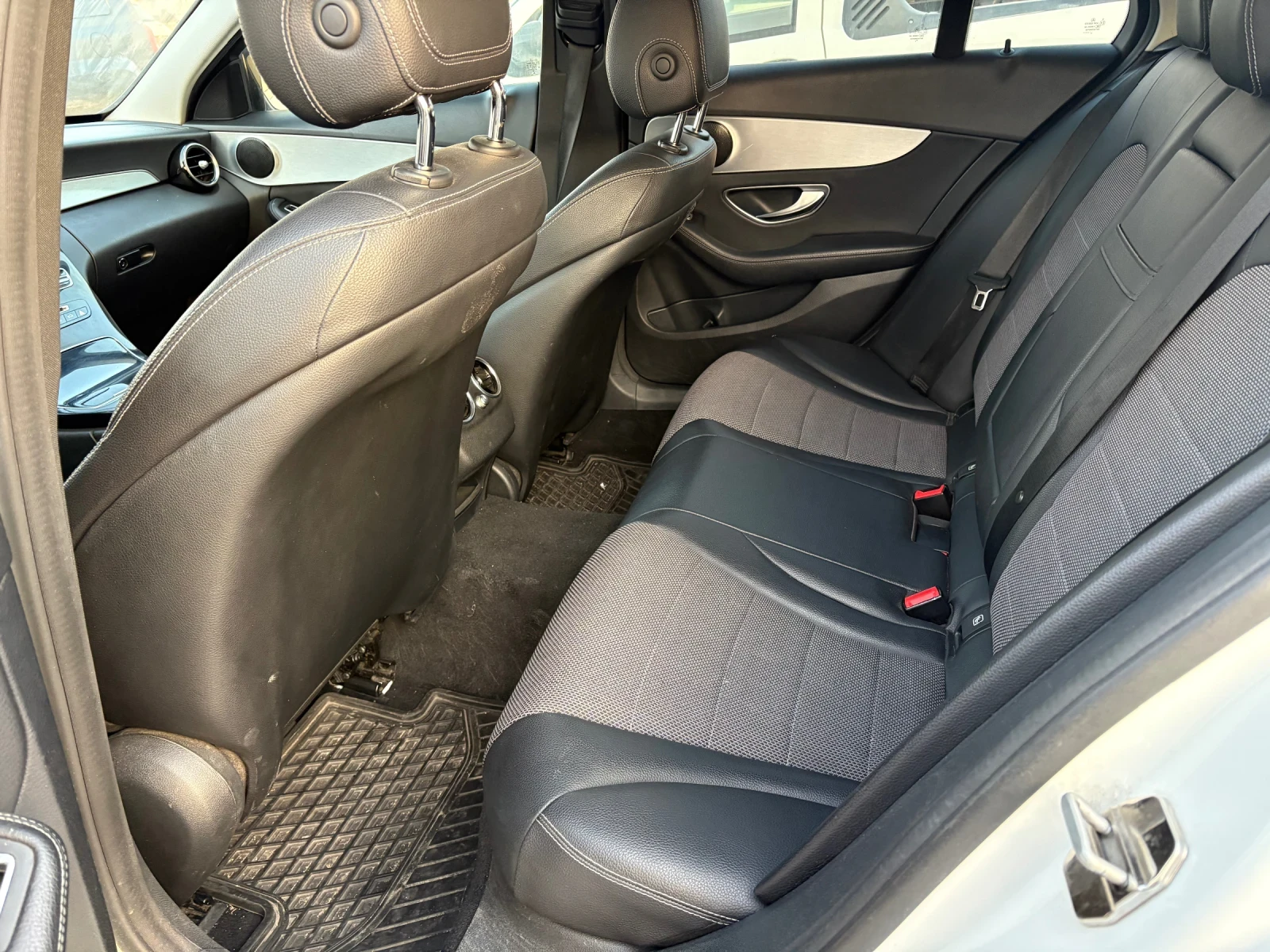 Mercedes-Benz C 220 4-matic AMG optic - изображение 8