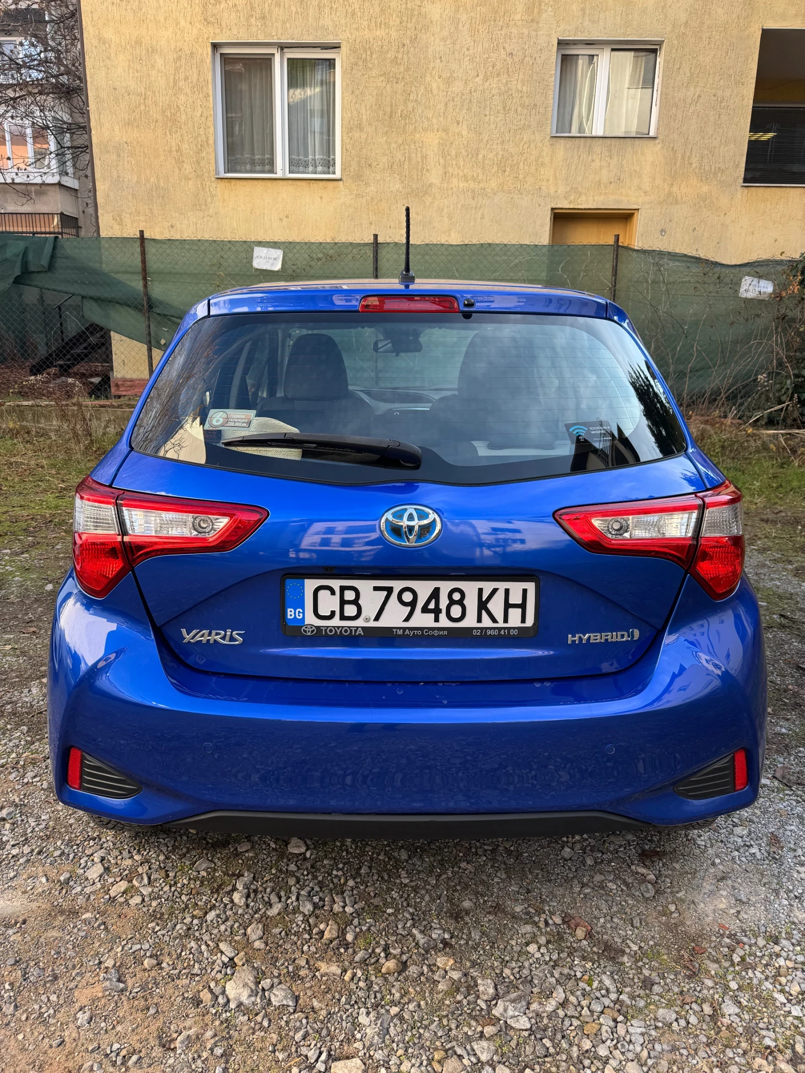 Toyota Yaris Hybrid , снимка 4 - Автомобили и джипове - 53832798