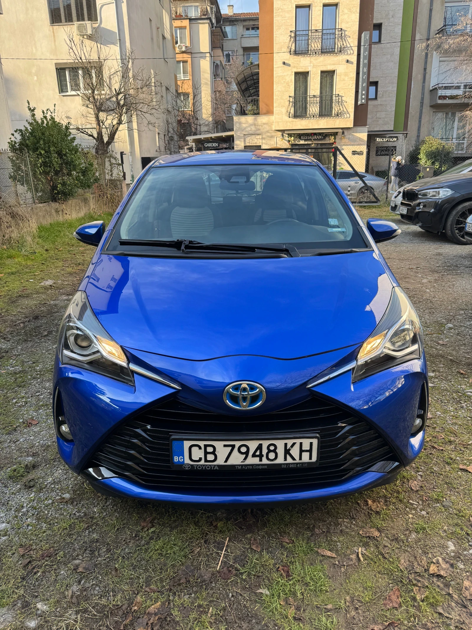 Toyota Yaris Hybrid 