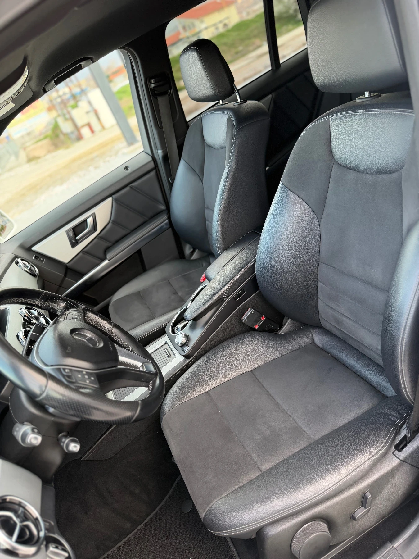 Mercedes-Benz CLK 220CDI 170кс. 4Matic 2014г. Автомат, снимка 11 - Автомобили и джипове - 53990941