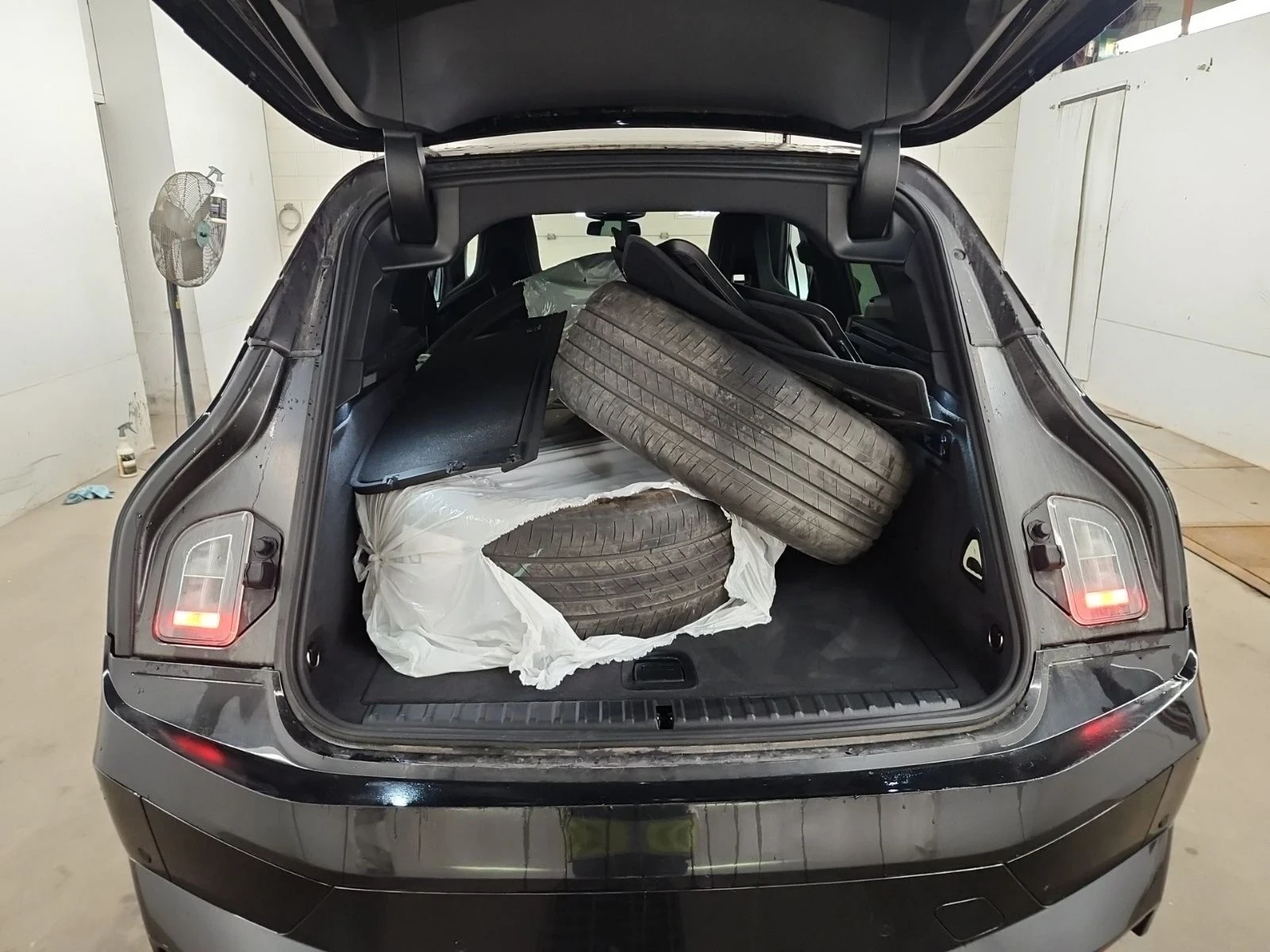 BMW iX M-pkg| Distronic| H/K| Soft-Close| HUD| Massage | Mobile.bg � ����������� 15