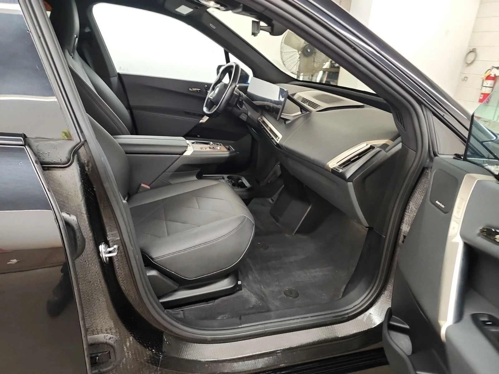 BMW iX M-pkg| Distronic| H/K| Soft-Close| HUD| Massage | Mobile.bg � ����������� 12