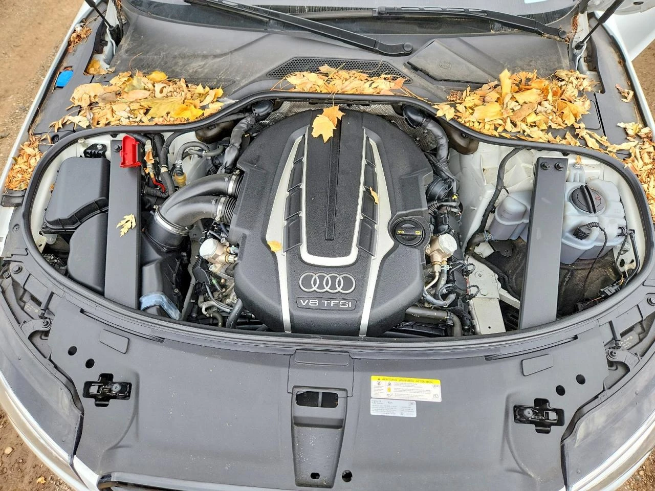 Audi A8 L QUATTRO* BOSE* подгрев* обдухване* щори* Heads-u, снимка 11 - Автомобили и джипове - 54743691