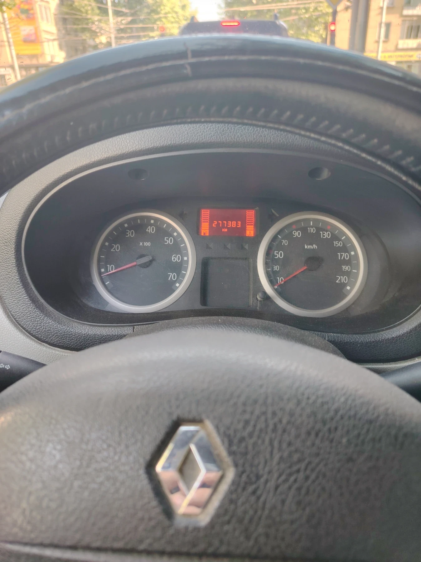Renault Kangoo, снимка 10 - Автомобили и джипове - 54888690