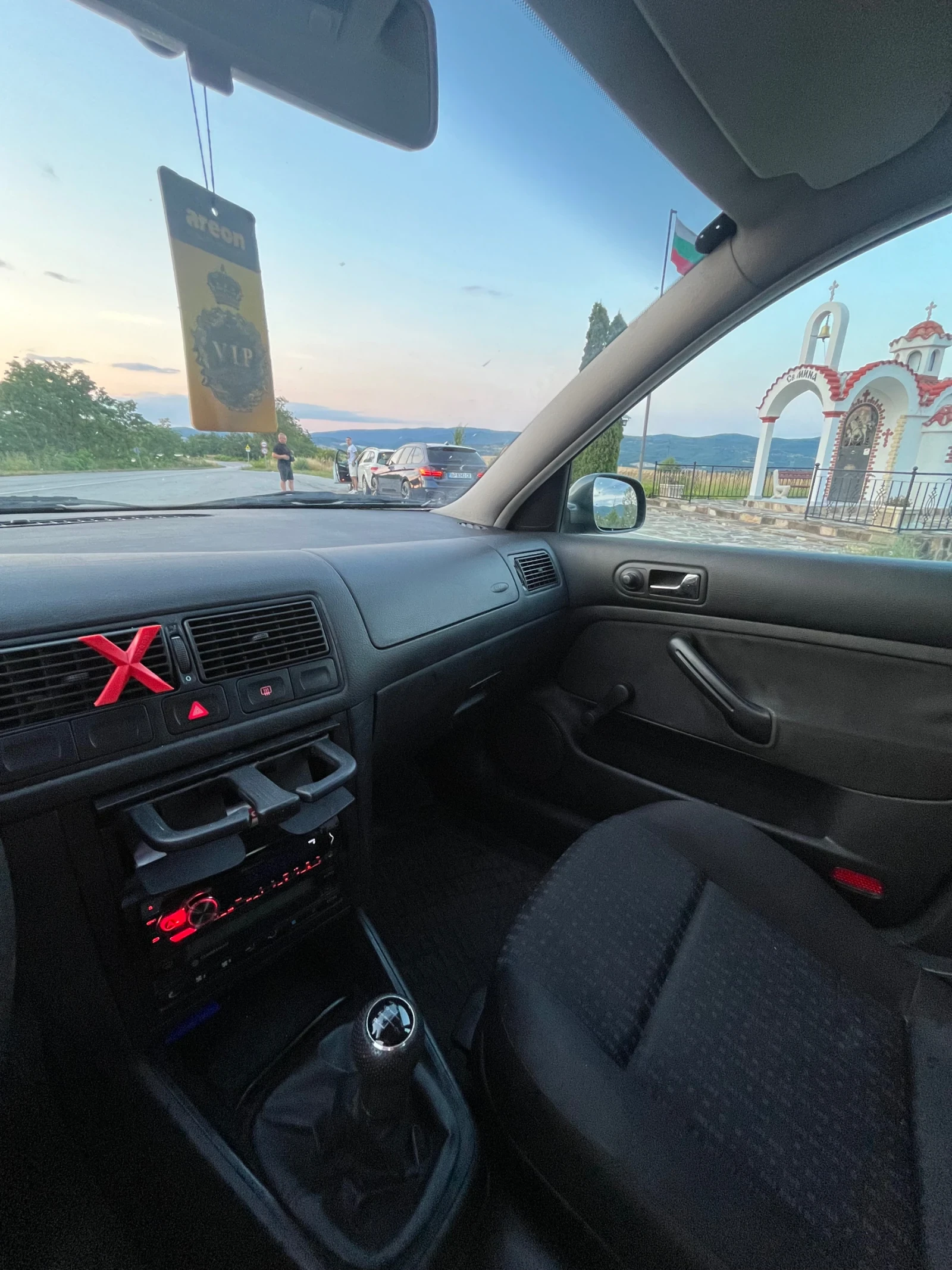 VW Golf, снимка 7 - Автомобили и джипове - 55179550