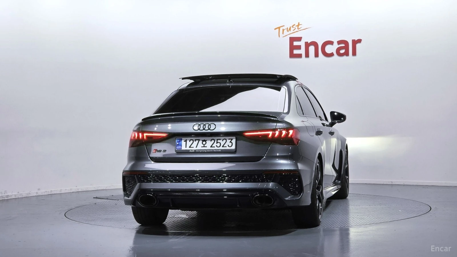 Audi Rs3 TFSI* 2.5* КОЖА* ПОДГРЕВ* НАВИ* ПАНО* КАМЕРИ, снимка 4 - Автомобили и джипове - 55505459