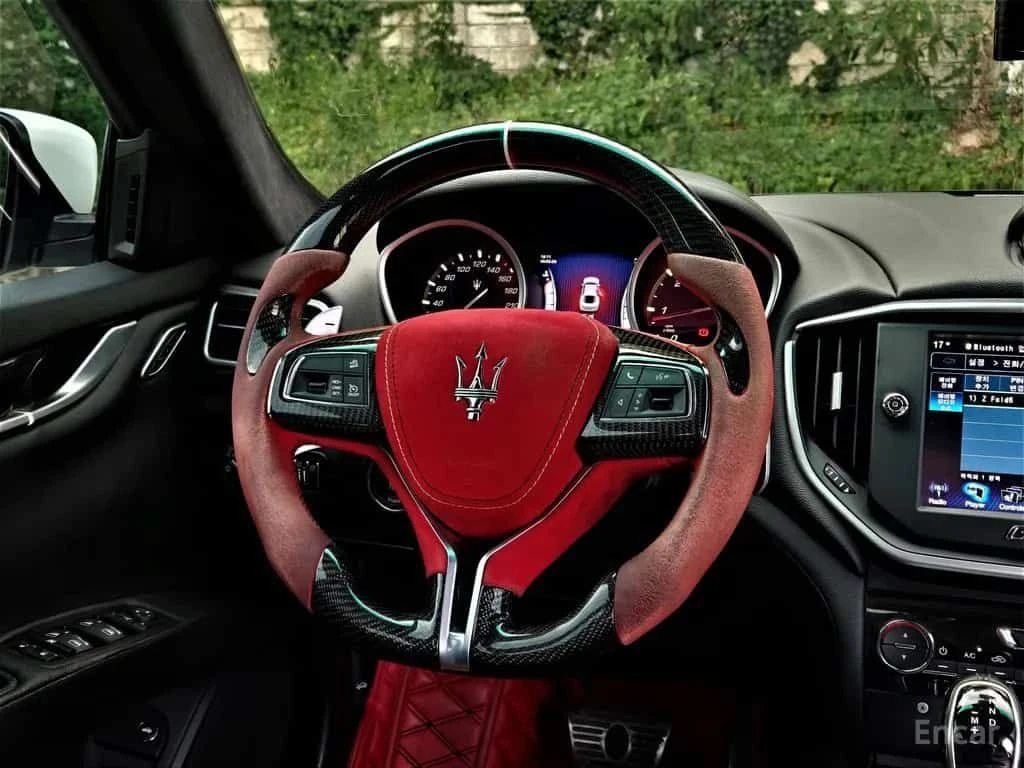 Maserati Ghibli * 3.0 Diesel * ЦЕНА ДО БГ, снимка 5 - Автомобили и джипове - 55693967