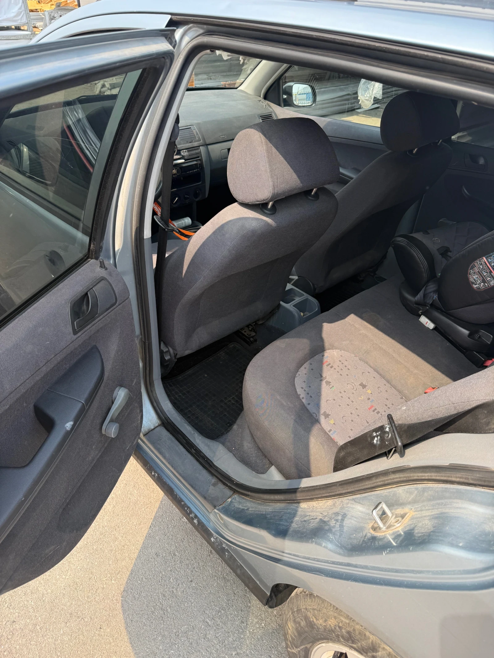 Skoda Fabia, снимка 7 - Автомобили и джипове - 55705623