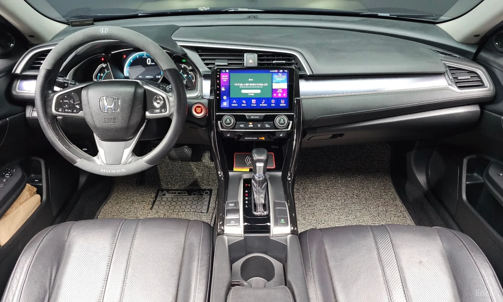 Honda Civic 1.5T, Type R packet\Distronic, снимка 7 - Автомобили и джипове - 56257548
