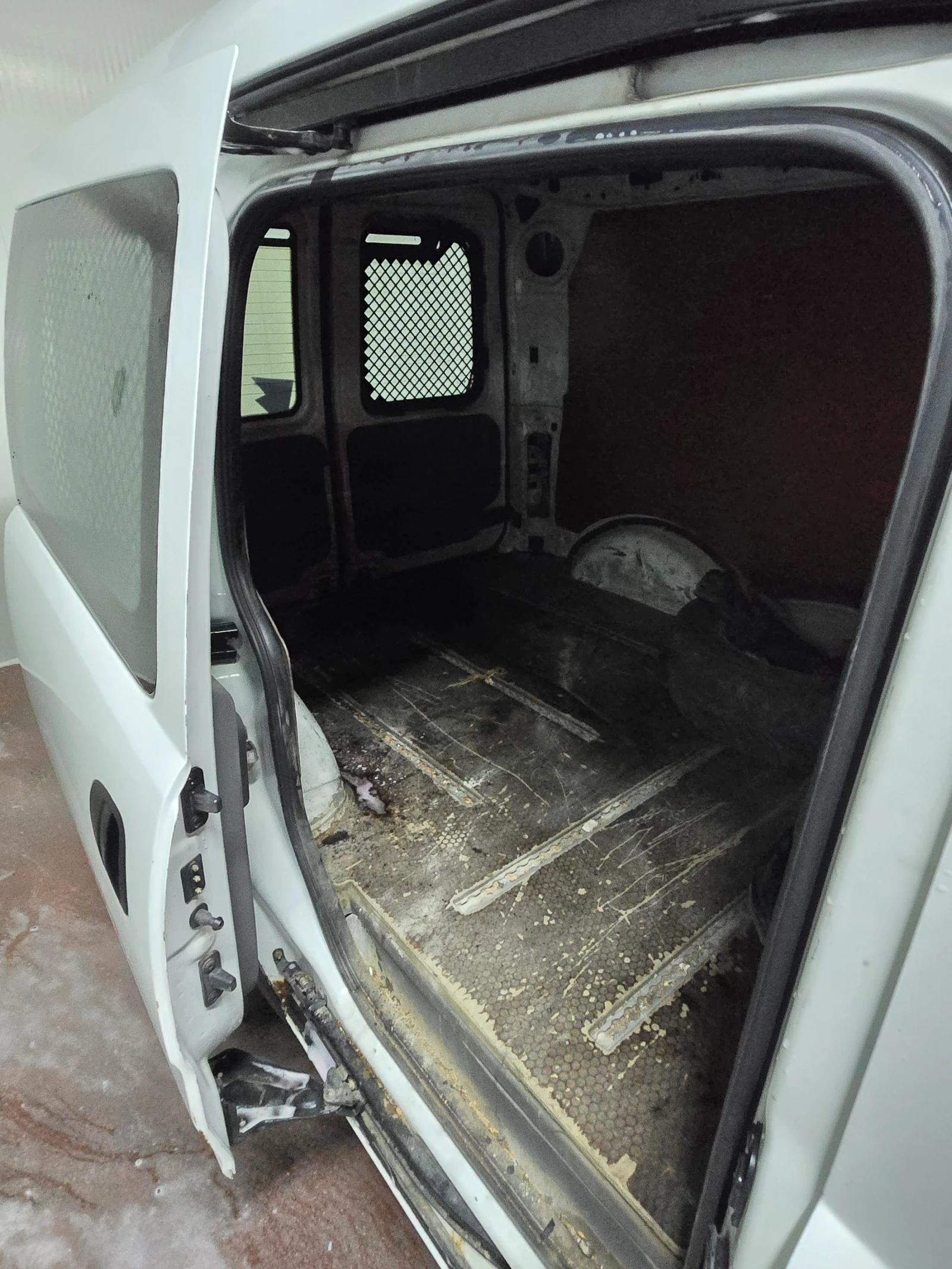 Opel Combo H1 товарно, снимка 6 - Автомобили и джипове - 56506685