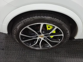 Porsche Cayenne E Hybrid  CARFAX, снимка 16