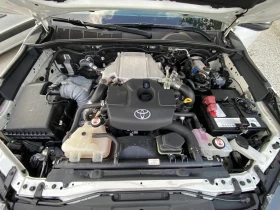 Toyota Hilux 2, 4 D4D/AUTOMAT, снимка 11