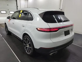 Porsche Cayenne E Hybrid  CARFAX - 31000 € / 60630.73 лв. - 25154916 11