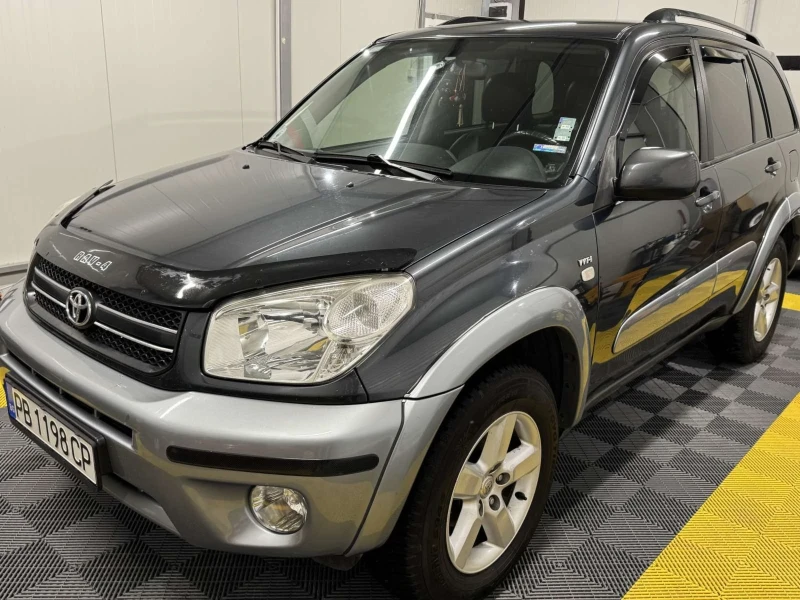 Toyota Rav4, снимка 1 - Автомобили и джипове - 48396604