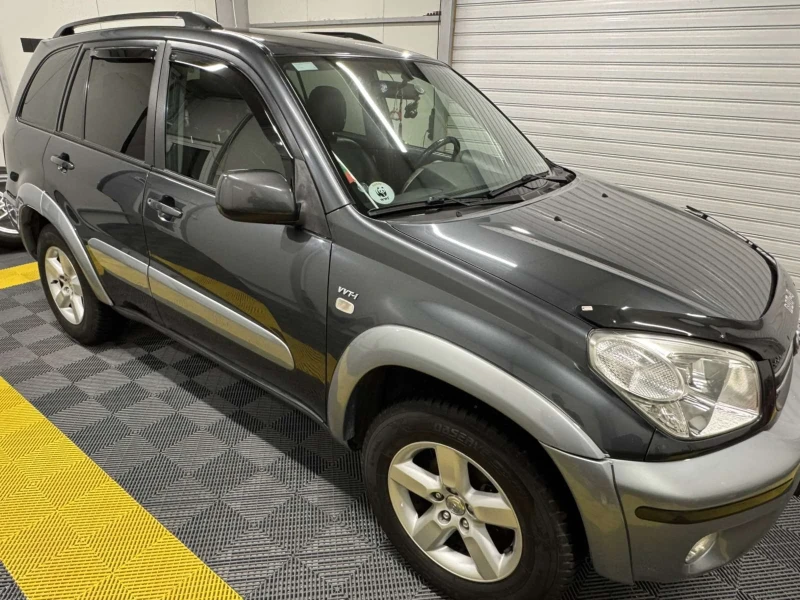 Toyota Rav4, снимка 12 - Автомобили и джипове - 48396604