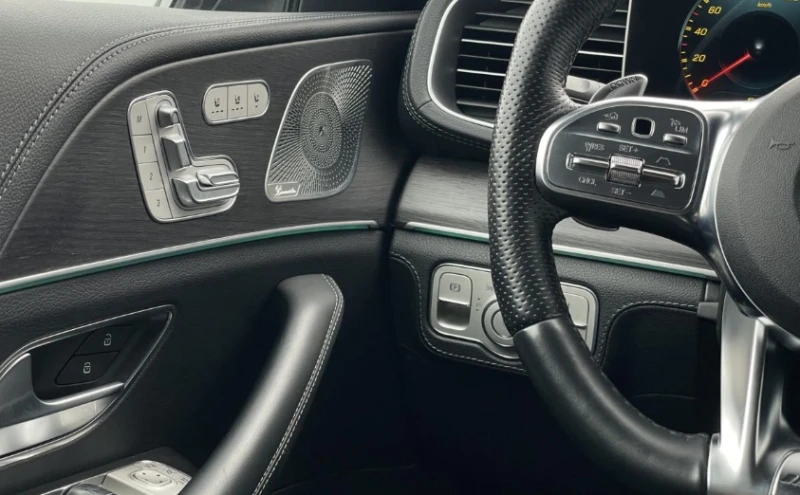 Mercedes-Benz GLE 53 4MATIC AMG Coupe 4Matic+ , снимка 8 - Автомобили и джипове - 52557728