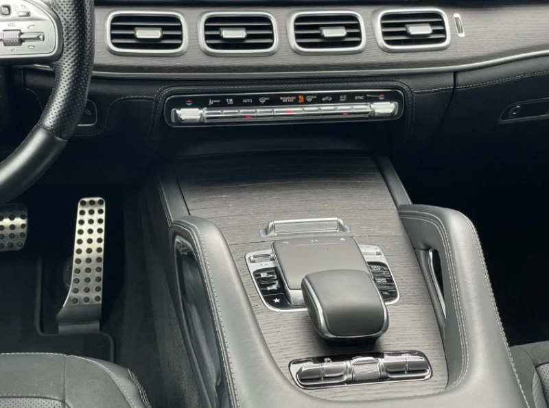 Mercedes-Benz GLE 53 4MATIC AMG Coupe 4Matic+ , снимка 7 - Автомобили и джипове - 52557728