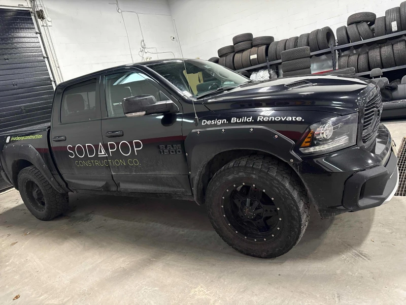 Dodge RAM 1500 * CARFAX* БЕЗ ПЪРВОНАЧАЛНА* , снимка 3 - Автомобили и джипове - 53107445