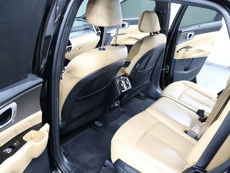 Kia Sorento Diesel 2.2 2Wd Noblesse, снимка 17 - Автомобили и джипове - 56119100